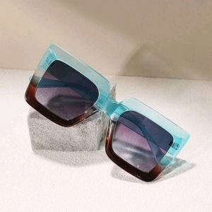Ombre Sunglasses Square Frame Beautiful Sunglasses Radiant Brown and Blue